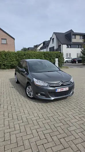 Citroen C4 photo 1