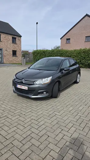 Citroen C4 photo 2