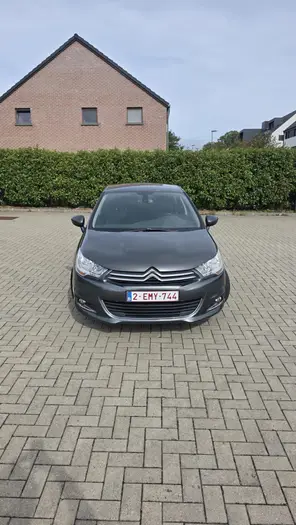 Citroen C4 photo 3