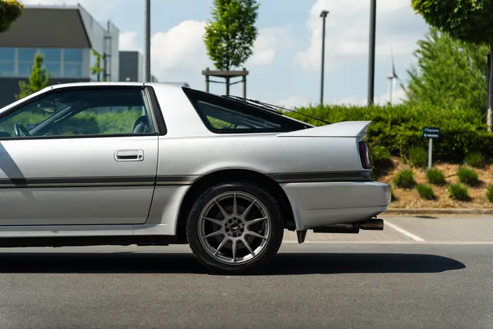 Toyota Supra photo 3