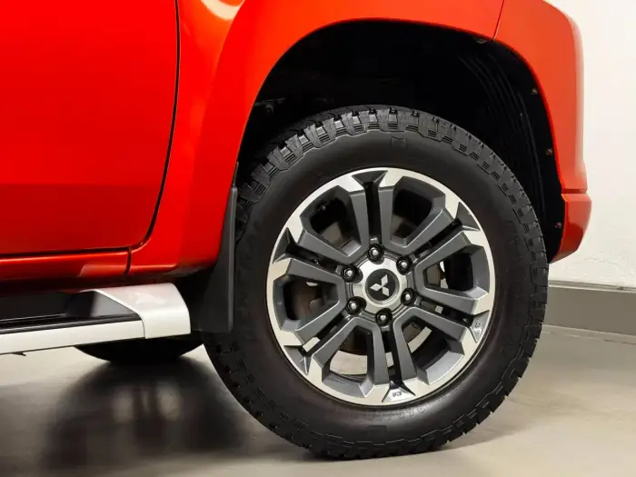 Mitsubishi L200, photo 7