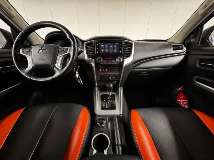 Mitsubishi L200, photo 8