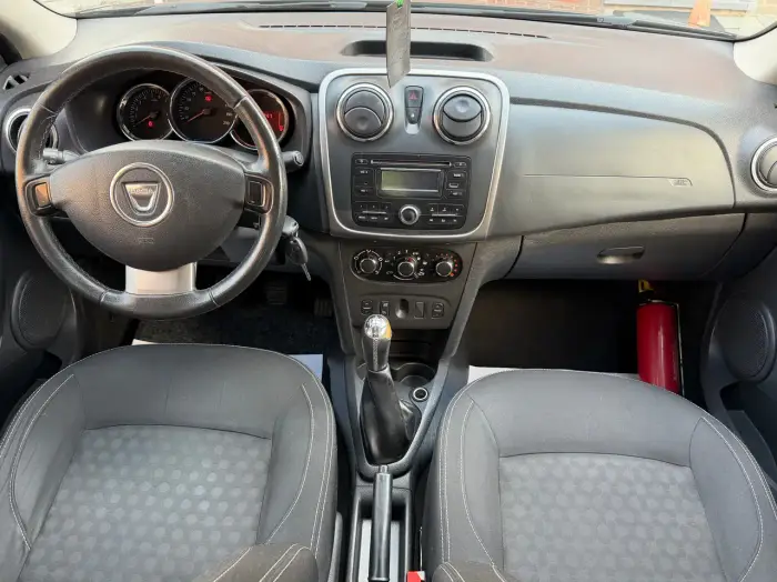 Dacia Logan, photo 13