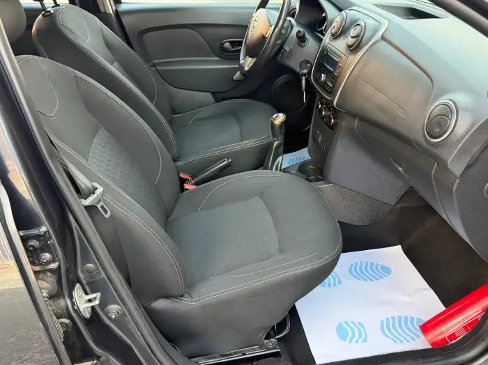 Dacia Logan, photo 17
