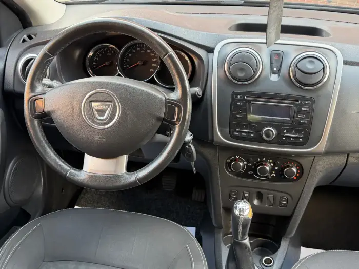 Dacia Logan, photo 14