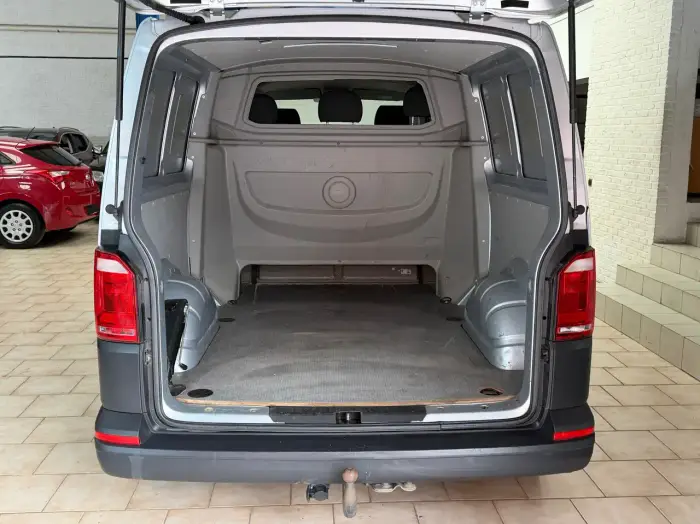 Volkswagen T6 Transporter foto 13