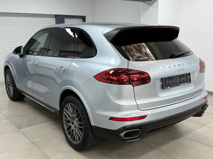 Porsche Cayenne, photo 4