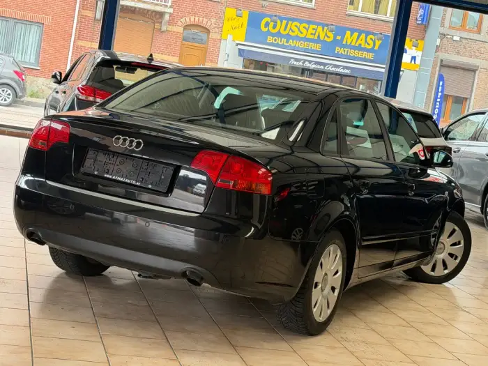 Audi A4 foto 10