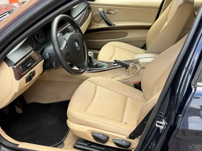 BMW 318 photo 14
