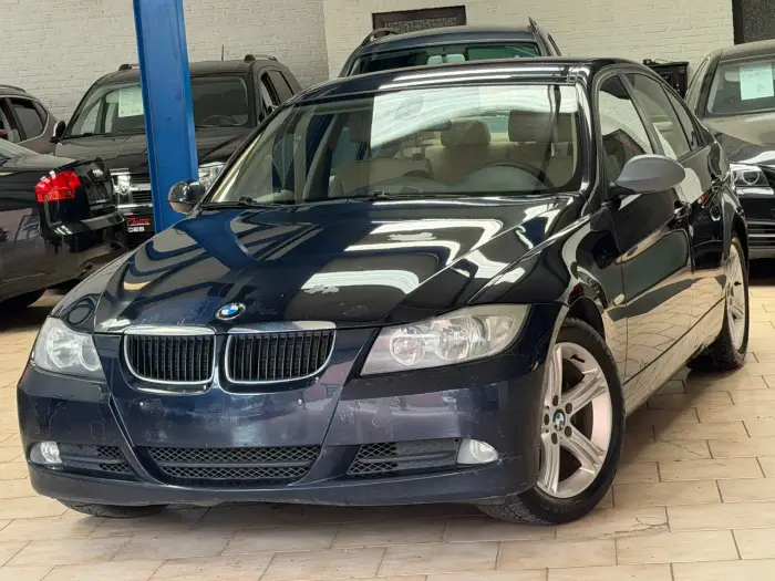 BMW 318 photo 7