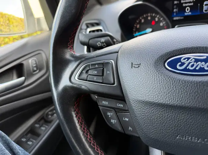 Ford Kuga, photo 18