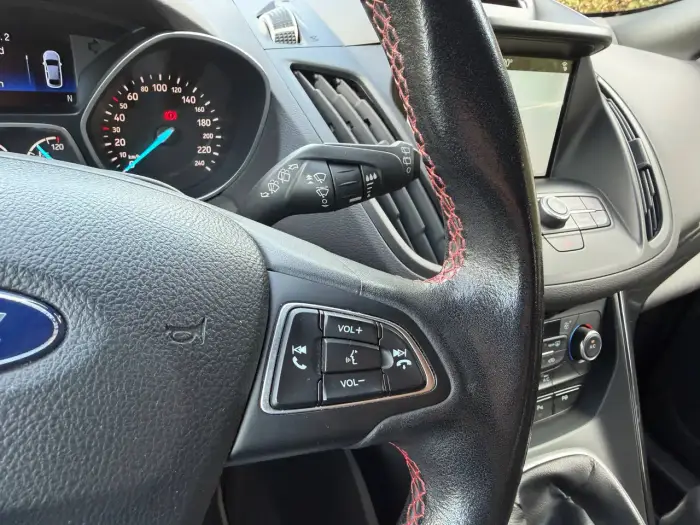 Ford Kuga, photo 17