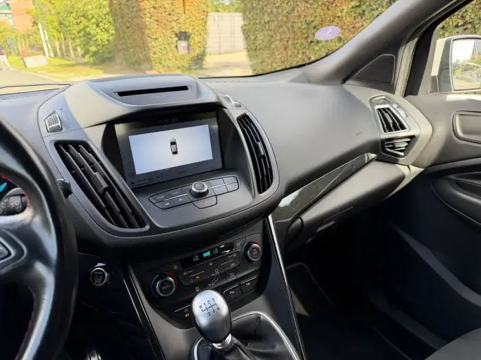 Ford Kuga, photo 15