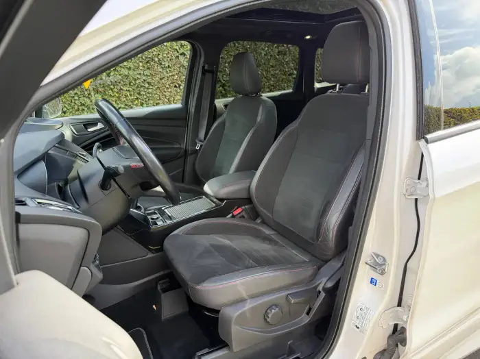 Ford Kuga, photo 10