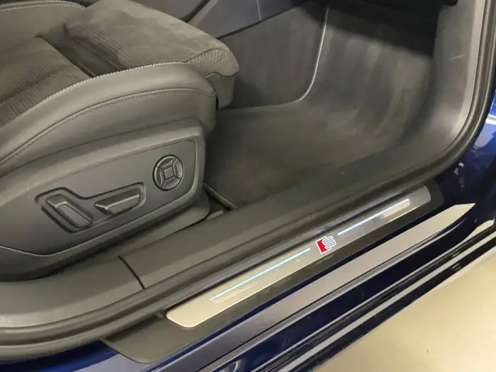 Audi A6, photo 23
