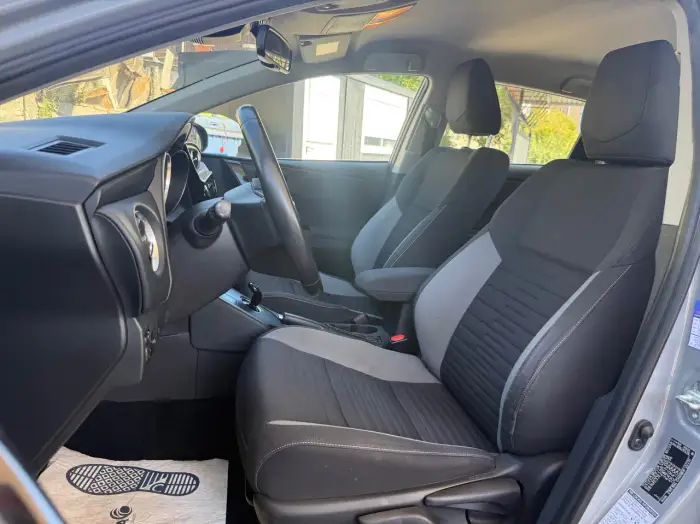 Toyota Auris, photo 13