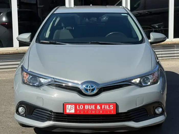 Toyota Auris, photo 2