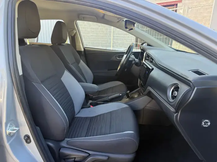Toyota Auris, photo 16