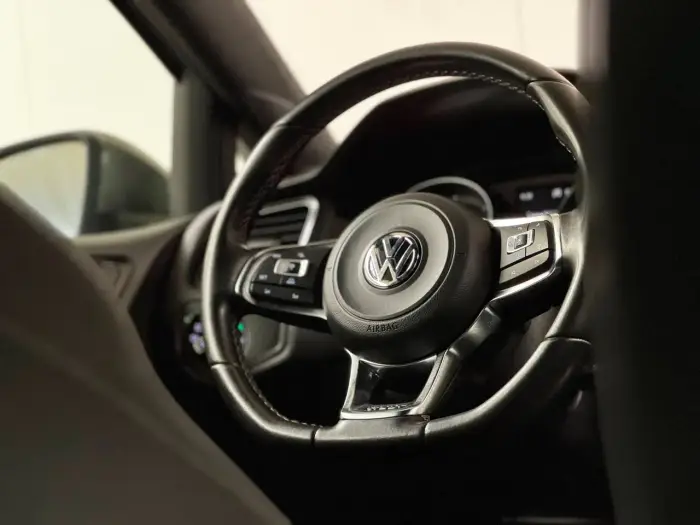 Volkswagen Golf GTD foto 13