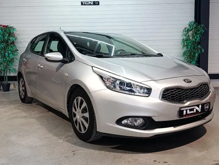 Kia Ceed / cee'd, photo 2