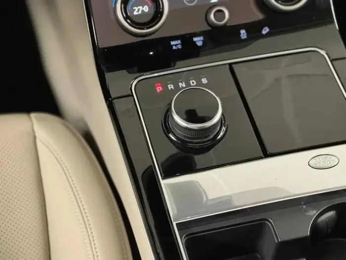 Land Rover Range Rover Velar, photo 18