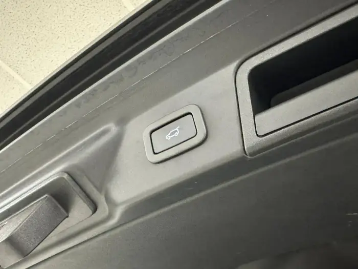 Land Rover Range Rover Velar, photo 28