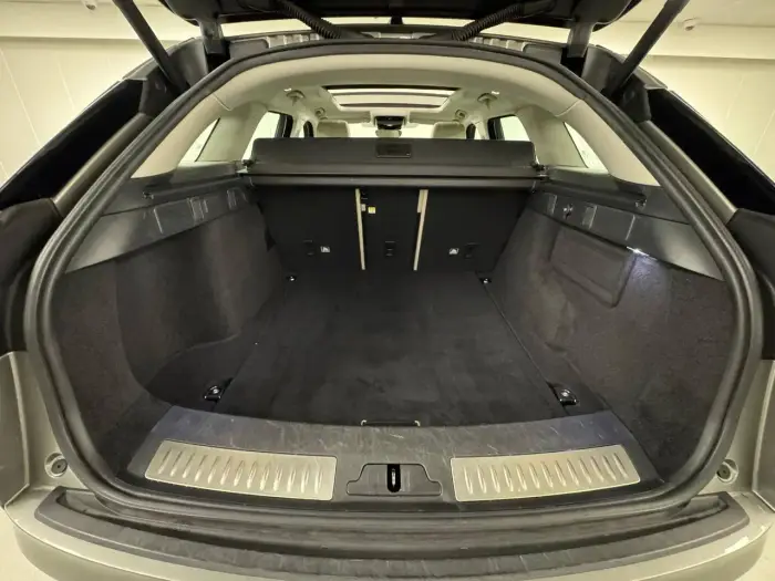 Land Rover Range Rover Velar, photo 27