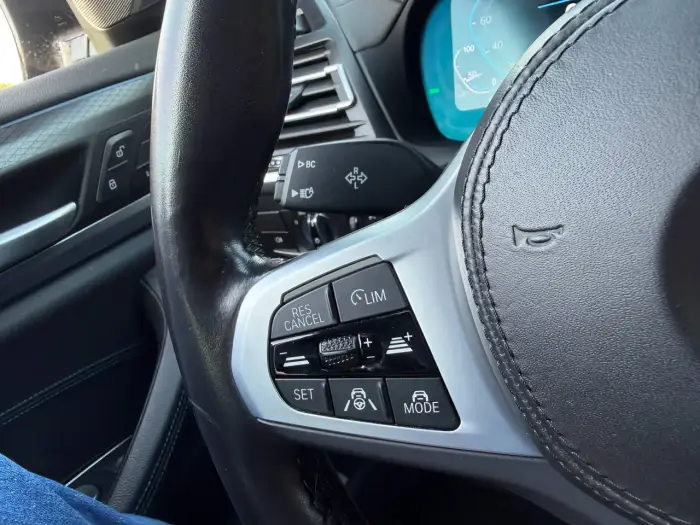 BMW iX3, photo 24