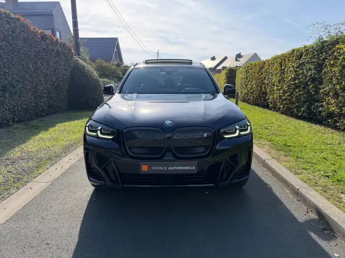 BMW iX3, photo 3