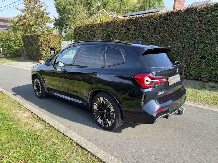 BMW iX3, photo 7
