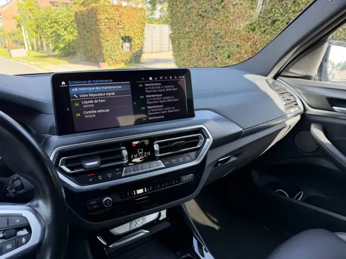 BMW iX3, photo 18