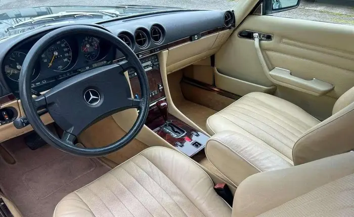 Mercedes-Benz SL 300 photo 4