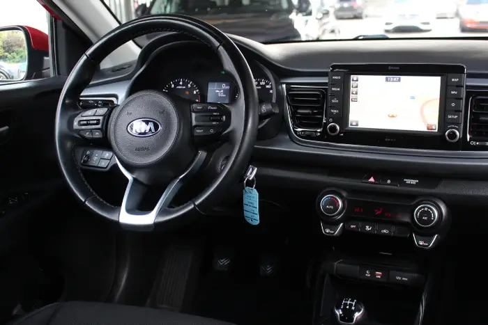 Kia Rio photo 8
