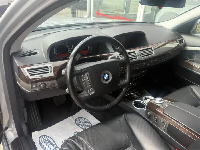 BMW 730, photo 15