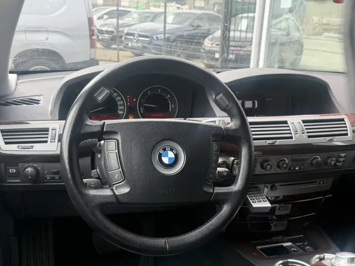 BMW 730, photo 14