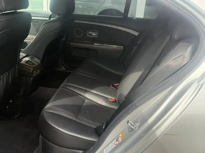 BMW 730, photo 13