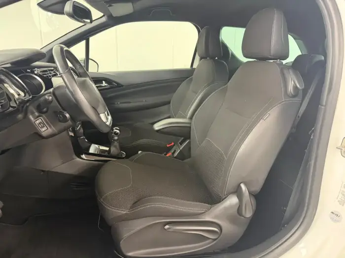 Citroen DS3, photo 12
