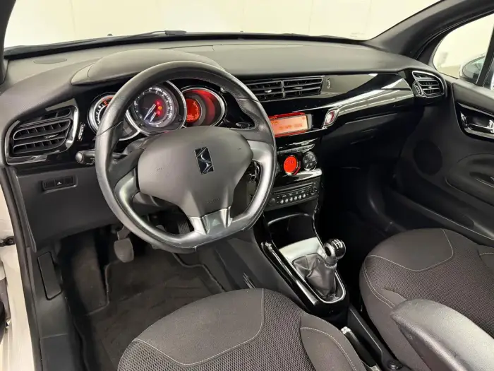 Citroen DS3, photo 8