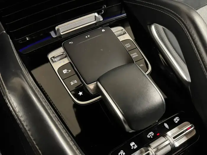 Mercedes-Benz GLE 53 AMG photo 21