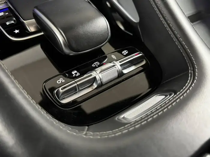 Mercedes-Benz GLE 53 AMG photo 22