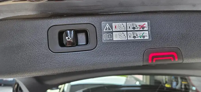 Mercedes-Benz C 200, photo 17