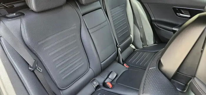 Mercedes-Benz C 200, photo 14