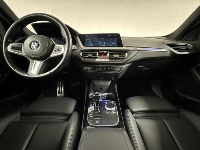 BMW 218, photo 8