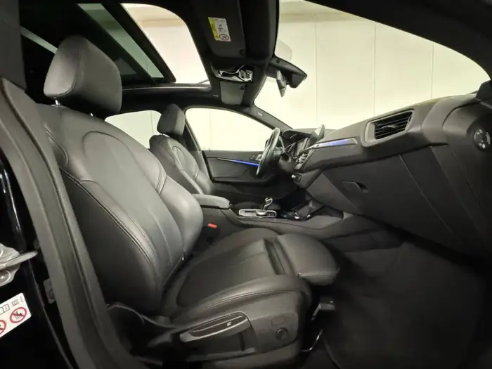 BMW 218, photo 22