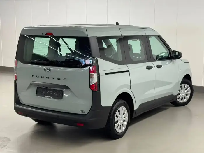 Ford Tourneo Courier, photo 6
