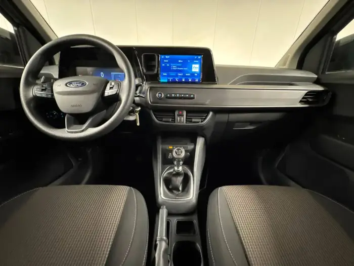 Ford Tourneo Courier, photo 8