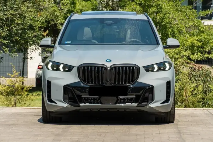 BMW X5 photo 2