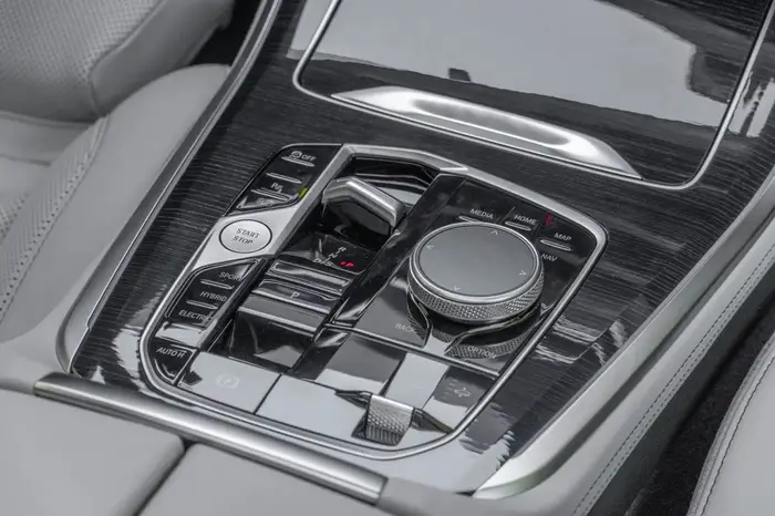 BMW X5 photo 14