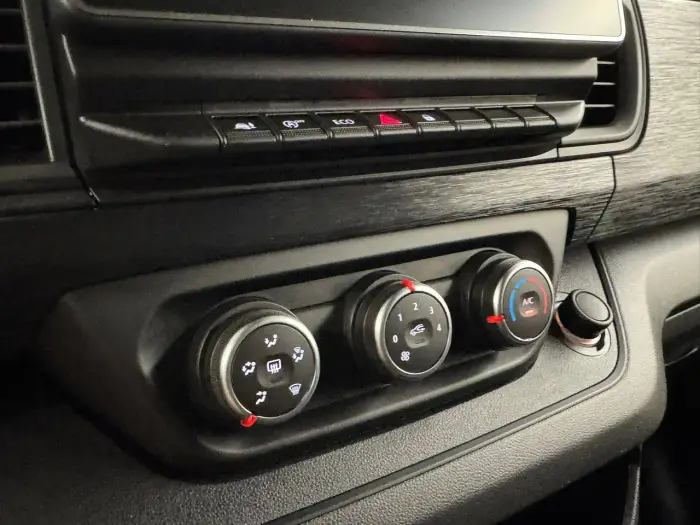 Renault Trafic, photo 16