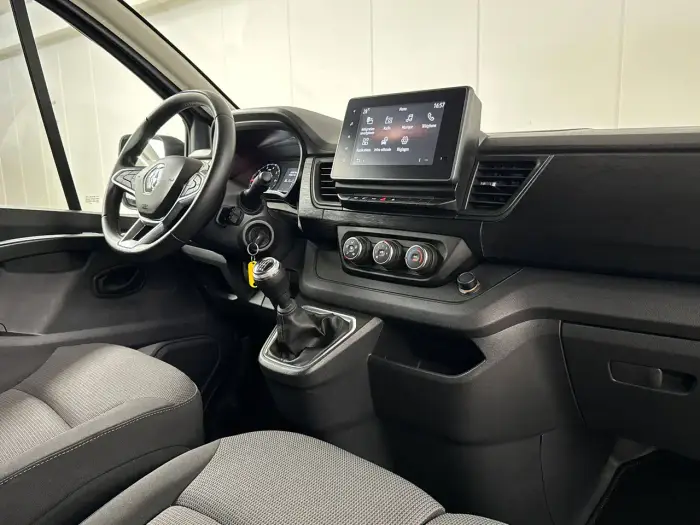 Renault Trafic, photo 8